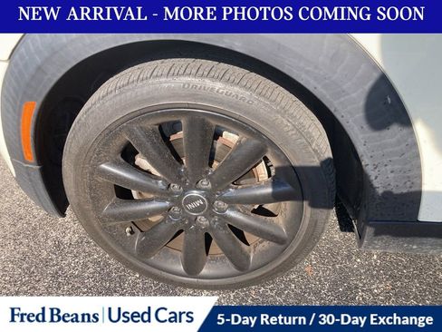 Used 2018 MINI Cooper 2-Door Hardtop image 7
