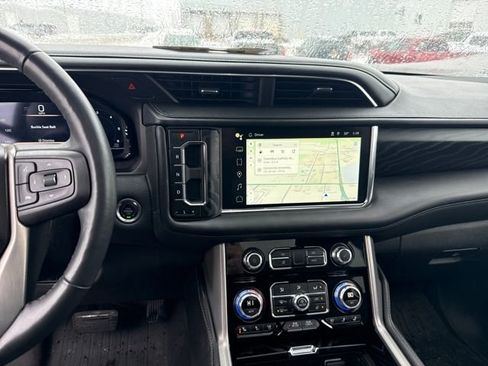 Used 2024 GMC Yukon XL Denali w/ Advanced Technology Package image 20