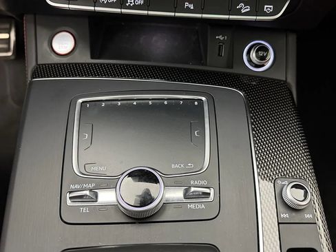 Used 2018 Audi SQ5 Prestige w/ Prestige Package AWD/4WD image 42