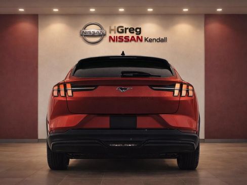 Used 2021 Ford Mustang Mach-E Select w/ Comfort/Technology Package AWD/4WD image 6