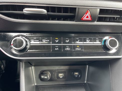 Certified 2023 Hyundai Sonata SE image 12