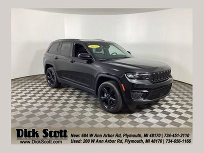 Used 2022 Jeep Grand Cherokee Altitude
