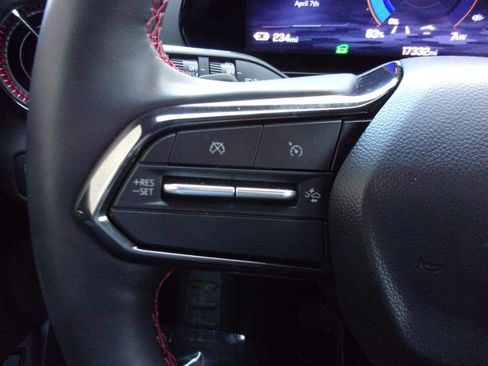 Used 2024 Chevrolet Blazer EV RS image 20