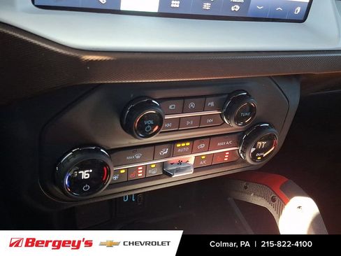 Used 2023 Ford Bronco Heritage Edition AWD/4WD image 17