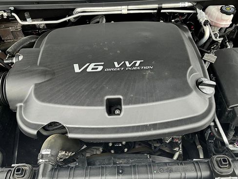 Used 2022 Chevrolet Colorado LT w/ LT Convenience Package image 31