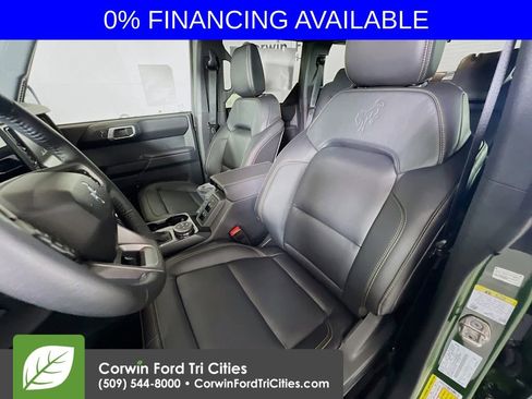 New 2025 Ford Bronco Badlands image 24