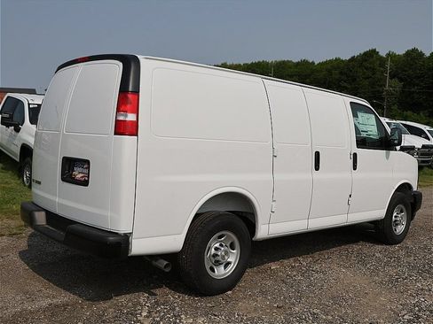 New 2025 Chevrolet Express 2500 w/ Communications Package RWD image 5