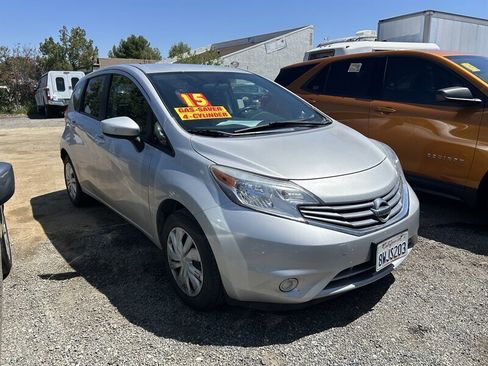 Used 2015 Nissan Versa Note SV image 30