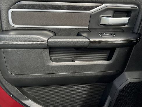 Used 2024 RAM 2500 Big Horn image 8