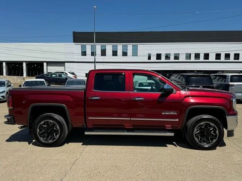 Used 2017 GMC Sierra 1500 SLT w/ SLT Premium Package AWD/4WD image 6