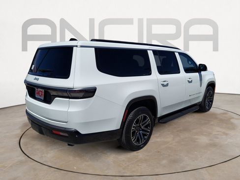 New 2026 Jeep Grand Wagoneer L 2WD w/ Premium Group I image 10