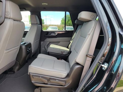 New 2026 GMC Yukon Elevation RWD image 28