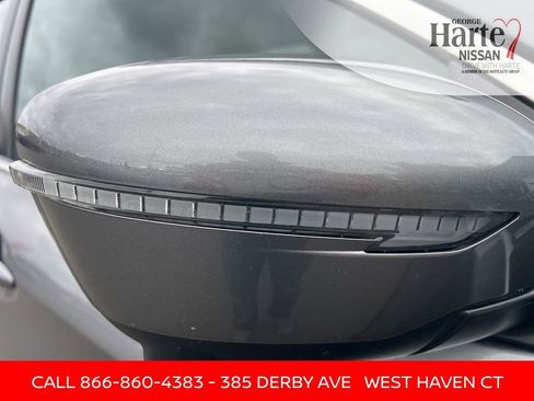 Certified 2022 Nissan Rogue Sport SL w/ Premium Package image 18