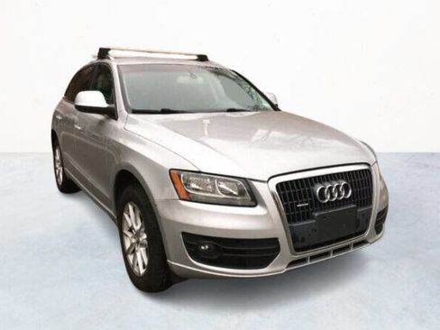Used 2011 Audi Q5 2.0T Premium image 1