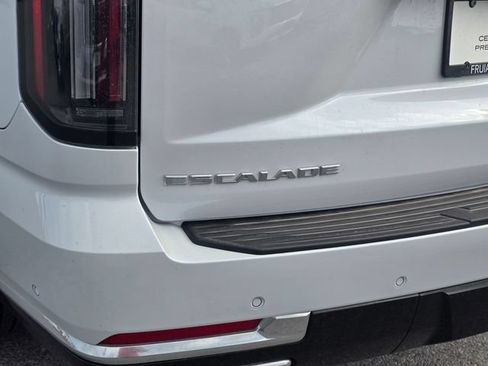 Used 2026 Cadillac Escalade Luxury w/ Touring Package RWD image 11