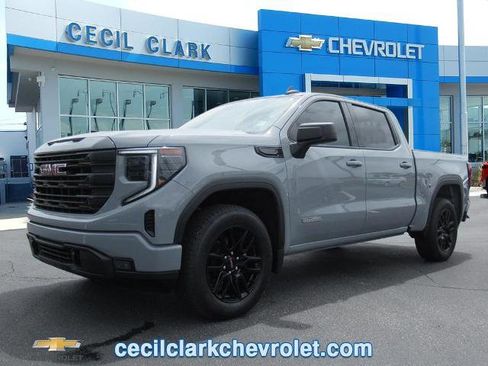 Used 2024 GMC Sierra 1500 Elevation AWD/4WD image 1