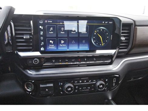 Used 2024 Chevrolet Silverado 2500 High Country w/ High Country Premium Package image 20