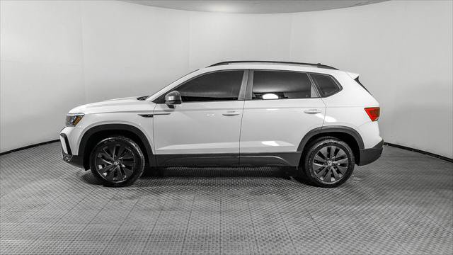 Used 2023 Volkswagen Taos S FWD image 3