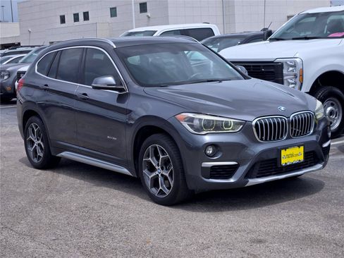 Used 2017 BMW X1 xDrive28i AWD/4WD image 3