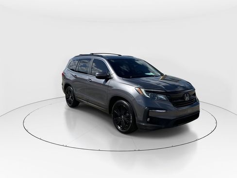Used 2022 Honda Pilot Special Edition image 2