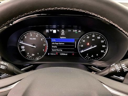 Used 2023 Buick Envision Avenir image 26