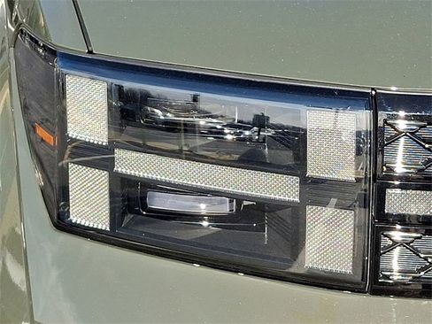 Used 2024 Hyundai Santa Fe Calligraphy image 9