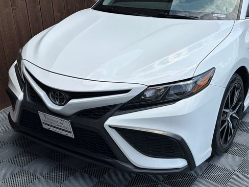 Used 2023 Toyota Camry SE w/ Convenience Package FWD image 17