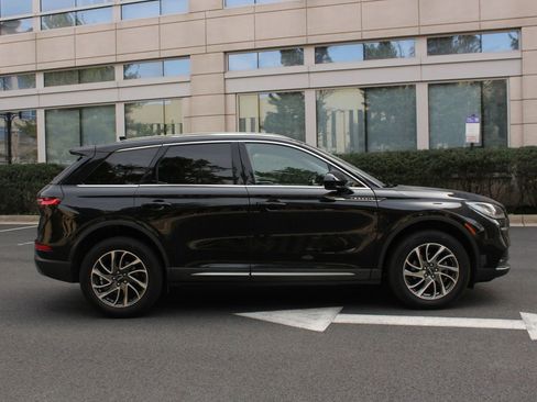 Used 2020 Lincoln Corsair AWD w/ Equipment Group 101A image 6