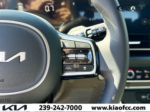 New 2026 Kia Carnival image 37