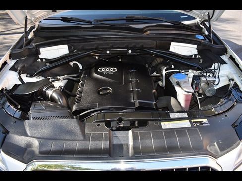 Used 2014 Audi Q5 2.0T Premium Plus w/ Premium Plus Package AWD/4WD image 42
