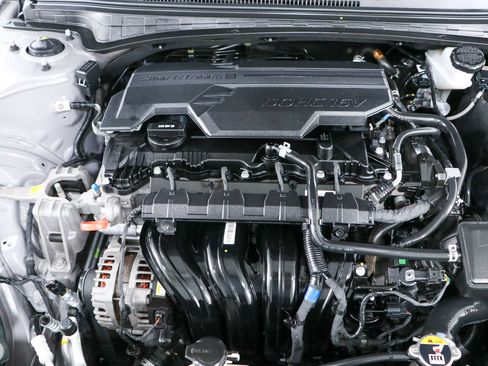 Used 2021 Hyundai Elantra SEL w/ Convenience Package FWD image 28