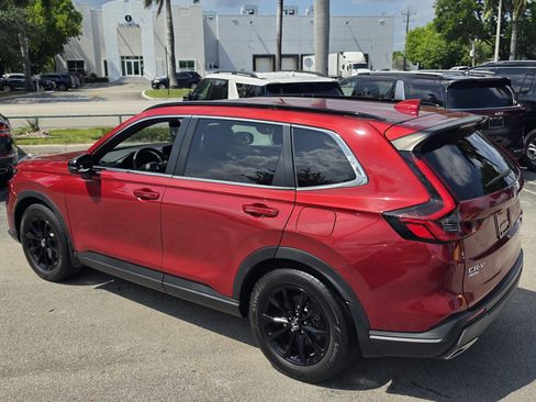 Used 2023 Honda CR-V Sport image 3