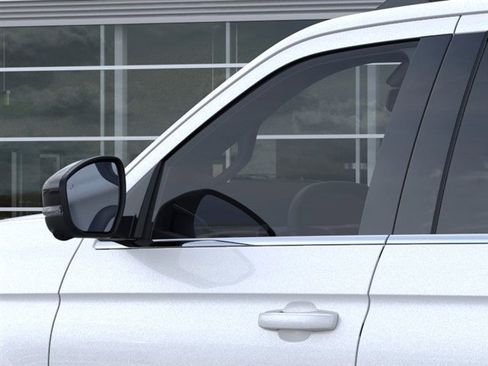 New 2025 Ford Expedition Active image 21