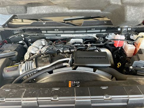 Used 2024 Chevrolet Silverado 2500 High Country w/ Technology Package image 28