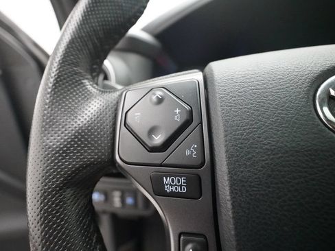 Used 2019 Toyota Tacoma TRD Pro AWD/4WD image 17