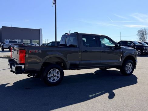 New 2026 Ford F250 XLT w/ FX4 Off-Road Package AWD/4WD image 10