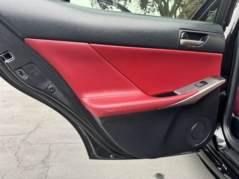 Used 2019 Lexus IS 300 F Sport image 31