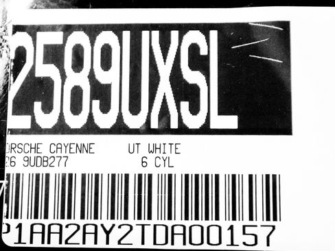 Certified 2026 Porsche Cayenne AWD/4WD image 29