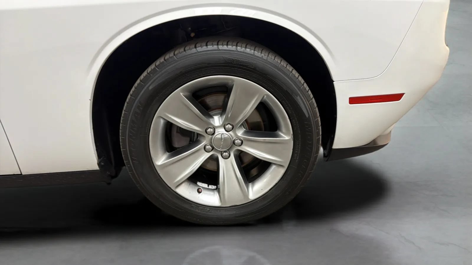 Used 2020 Dodge Challenger SXT RWD image 26