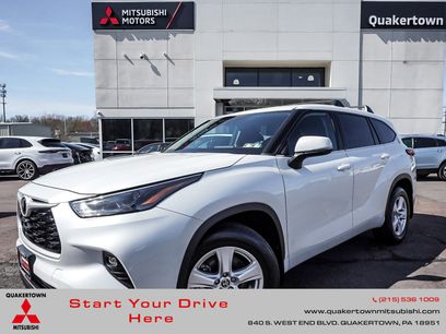 Used 2022 Toyota Highlander LE