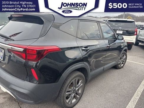 Used 2021 Kia Seltos LX image 1