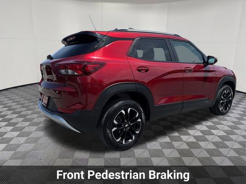 Used 2022 Chevrolet TrailBlazer LT w/ Convenience Package AWD/4WD image 5