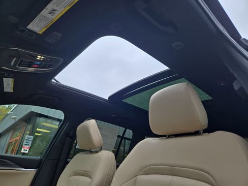 New 2026 Jeep Grand Cherokee Limited AWD/4WD image 20