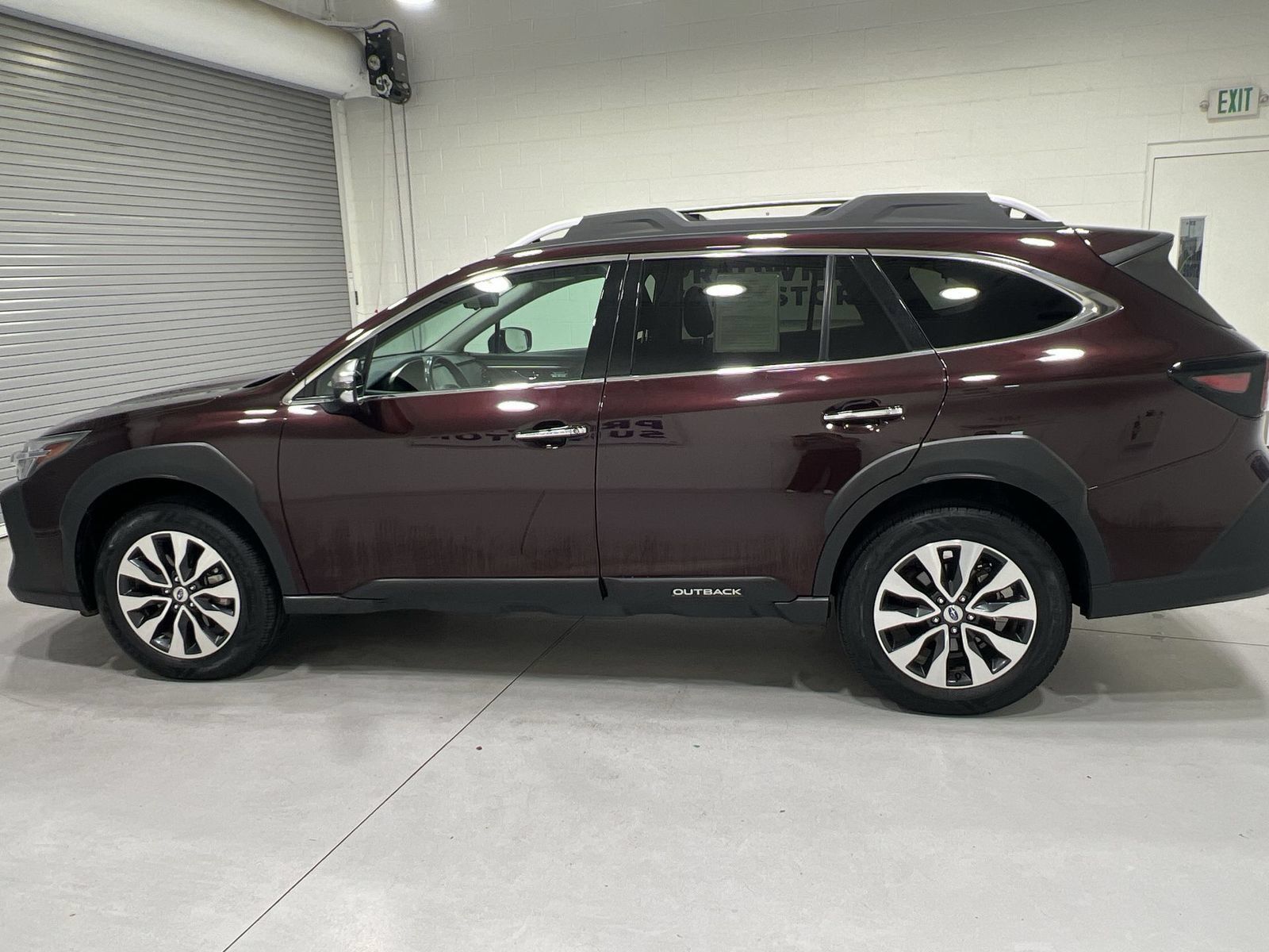 Used 2024 Subaru Outback Touring XT AWD/4WD image 5