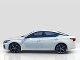 Used 2023 Nissan Altima 2.5 SR w/ SR Premium Package image 2