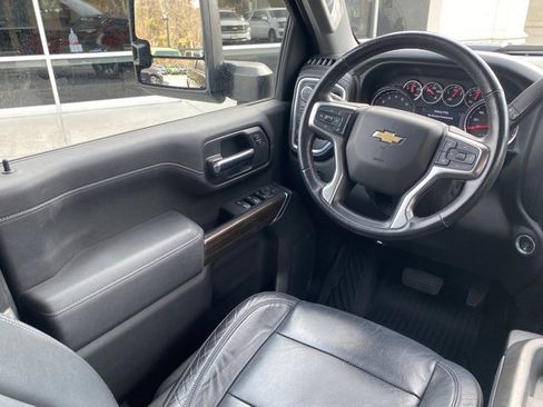 Used 2020 Chevrolet Silverado 2500 LT w/ All Star Edition image 30
