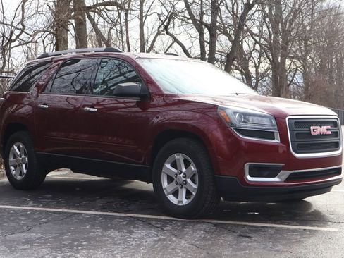 Used 2016 GMC Acadia SLE image 10