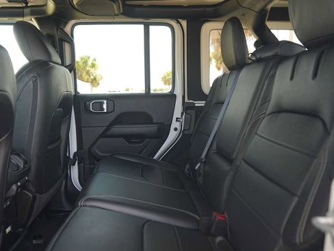 Used 2023 Jeep Wrangler Unlimited Sahara w/ Cold Weather Group AWD/4WD image 14