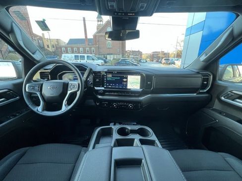 Used 2023 Chevrolet Silverado 1500 RST image 40