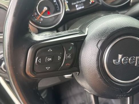 Used 2021 Jeep Wrangler Sport AWD/4WD image 22
